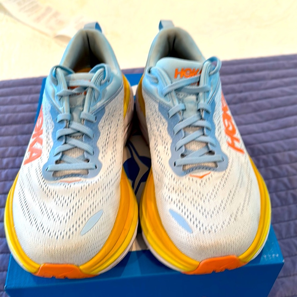 HOKA W BONDI 8 WIDE, size 7.5 - Sumsong